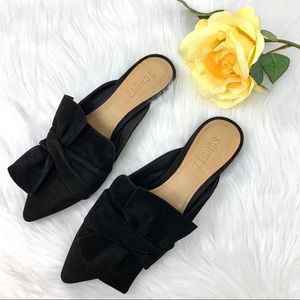 Schutz Flat Mules w/ Bow Black Leather Sole Sz 6